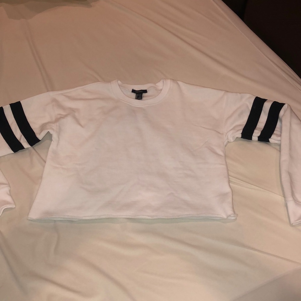 Cropped sweater